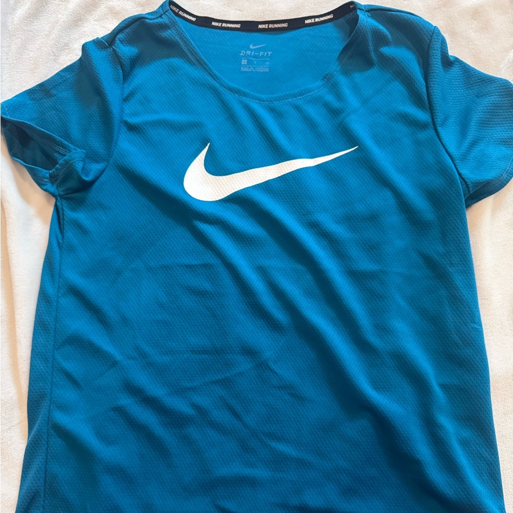 Nike Women’s Running Short Sleeve Teal Shirt
